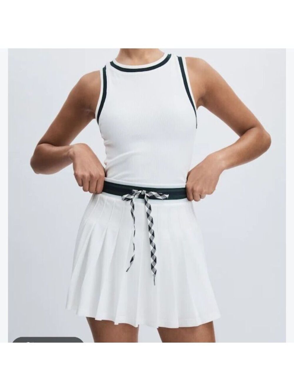 The Upside Women's White Tank  and Pleated Lavar Cadiz Skirt Outfit Set XS